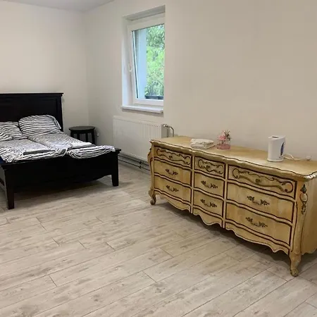 Green Paradise Vendeg Es Rendezvenyhaz Apartment Szentpeterfa