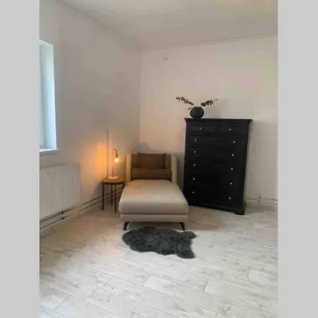 Apartment Green Paradise Vendeg Es Rendezvenyhaz *
